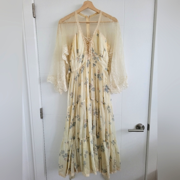 Authentic vintage 1970s Gunne Sax dress - Picture 1 of 10